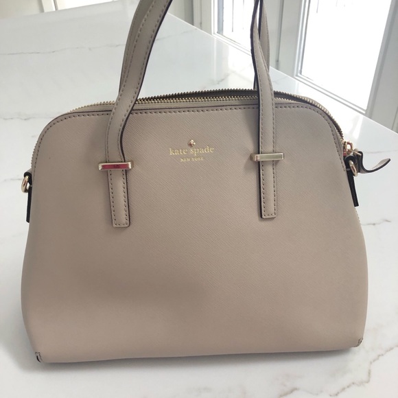 Kate Spade handbag - Picture 1 of 3